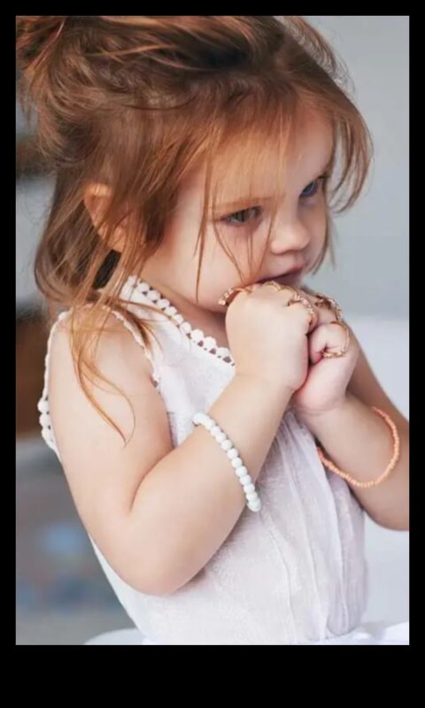 الطفولة العزيزة: مجوهرات الأطفال للحظات الثمينة