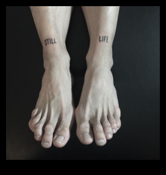 حكايات على أصابع قدميك: فن صنع وشم الساق التعبيري 5 حكايات على أصابع قدميك: فن حرفية وشم الساق التعبيرية