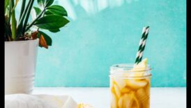 يعامل الخضراء: الانغماس في قوة الأشياء الجيدة الشاي الأخضر المثلج