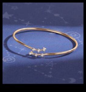 الأناقة الأثيرية: اكتشف الجمال الأثيري في أنماط الأساور لدينا