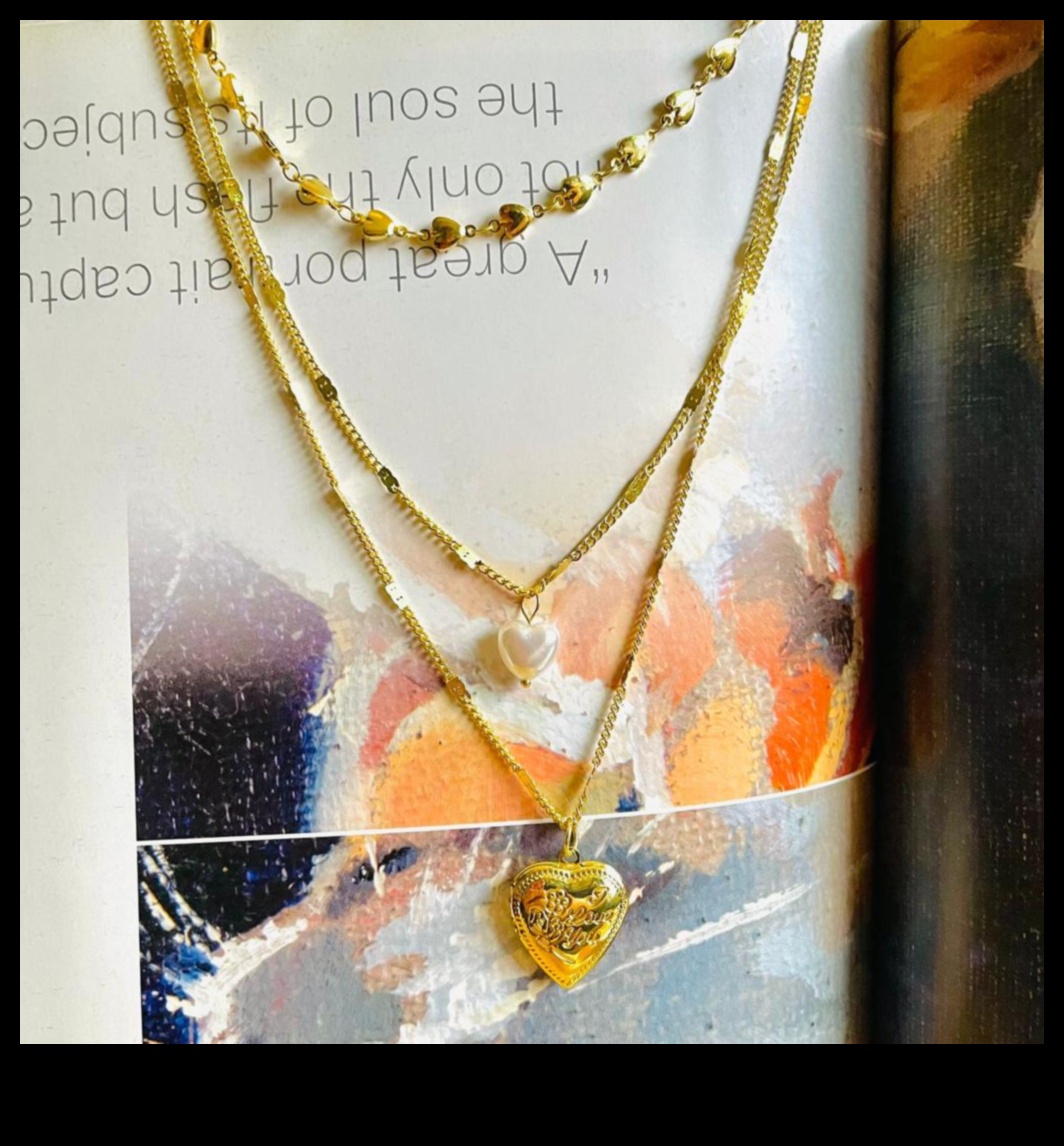 الانسجام في الذهب: غلف نفسك بدفء مجموعتنا من القلائد الذهبية