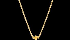 الانسجام في الذهب: غلف نفسك بدفء مجموعتنا من القلائد الذهبية