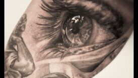 أناقة فائقة الواقعية: وشم واقعي مميز